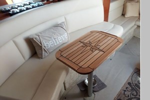 32ft Sea Ray Yacht For Sale