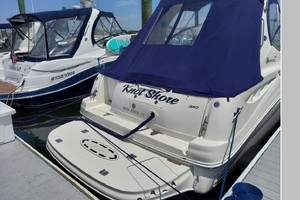 32ft Sea Ray Yacht For Sale