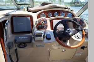 32ft Sea Ray Yacht For Sale