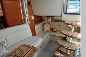 32ft Sea Ray Yacht For Sale