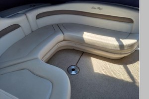 32ft Sea Ray Yacht For Sale