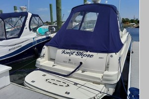 32ft Sea Ray Yacht For Sale