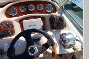 32ft Sea Ray Yacht For Sale