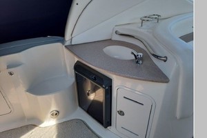 32ft Sea Ray Yacht For Sale
