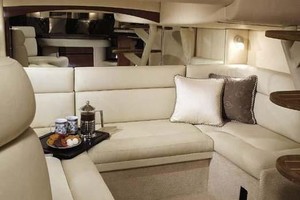32ft Sea Ray Yacht For Sale