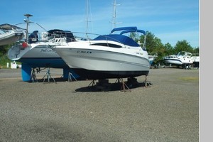 24ft Bayliner Yacht For Sale