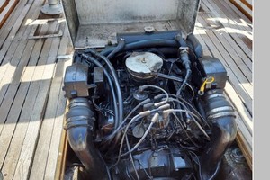 Weatherly 25ft Custom Yacht For Sale