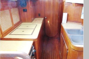 KEEP ON DANCIN  41ft Bristol Yacht For Sale