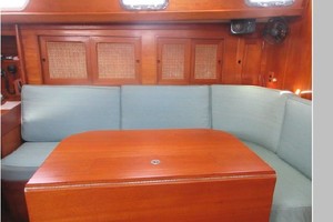 KEEP ON DANCIN  41ft Bristol Yacht For Sale