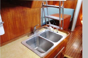 KEEP ON DANCIN  41ft Bristol Yacht For Sale