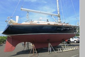 KEEP ON DANCIN  41ft Bristol Yacht For Sale