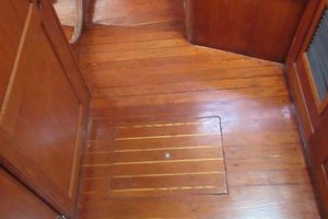 KEEP ON DANCIN  41ft Bristol Yacht For Sale