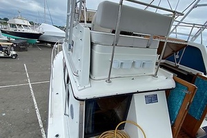 WAVE FUNCTION 32ft Carver Yacht For Sale