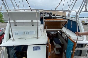 WAVE FUNCTION 32ft Carver Yacht For Sale