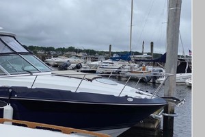 Knot Working 29ft Monterey Yacht For Sale
