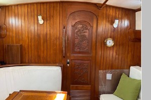 Sabine 40ft Island Trader Yacht For Sale