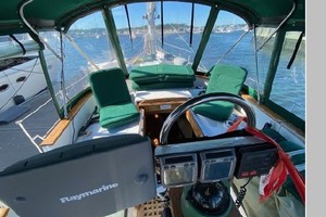 Sabine 40ft Island Trader Yacht For Sale