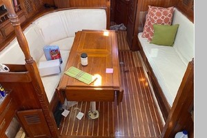 Sabine 40ft Island Trader Yacht For Sale