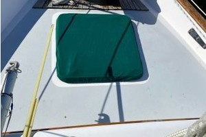 Sabine 40ft Island Trader Yacht For Sale