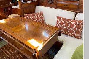 Sabine 40ft Island Trader Yacht For Sale