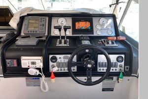 Breathe E Sea 37ft Chris Craft Yacht For Sale