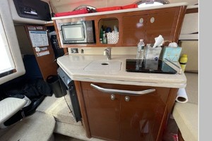 Black Pearl 26ft Sea Ray Yacht For Sale