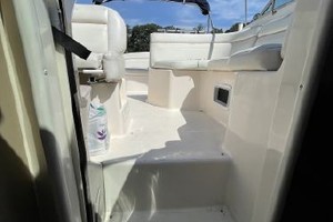 Slipaway 27ft Rinker Yacht For Sale
