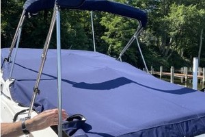 Slipaway 27ft Rinker Yacht For Sale