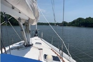 Melelana 42ft Catalina Yacht For Sale