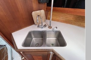 Melelana 42ft Catalina Yacht For Sale