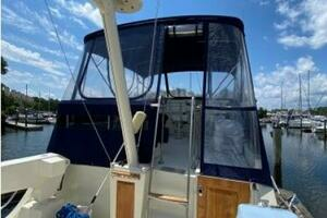 1983 Tollycraft Aft Cabin thumbnail 17