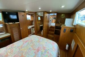 1983 Tollycraft Aft Cabin thumbnail 34