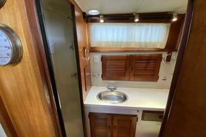 1983 Tollycraft Aft Cabin thumbnail 27