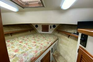 1983 Tollycraft Aft Cabin thumbnail 26
