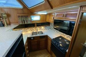 1983 Tollycraft Aft Cabin thumbnail 24
