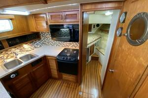 1983 Tollycraft Aft Cabin thumbnail 25