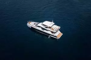  2014 Azimut 80 Flybridge Yacht For Sale in Mugla 