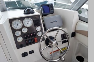 26ft Seaswirl Yacht For Sale