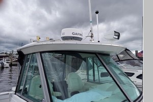 26ft Seaswirl Yacht For Sale