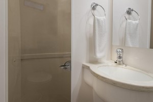 Photo 1737519 for 2023 Intrepid 475 Panacea  