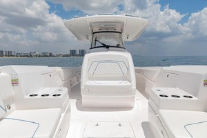 Photo 1737509 for 2023 Intrepid 475 Panacea  