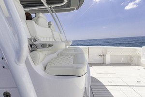 Photo 1737499 for 2023 Intrepid 475 Panacea  