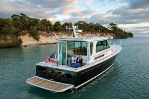 Photo 3992127 for 2027 Back Cove 372 Express  