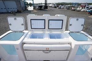 Photo 4770276 for 2025 Sea Fox 368 Commander  