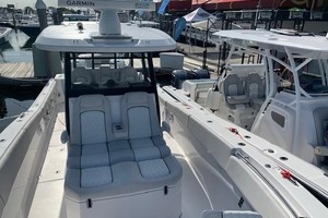 Photo 1738621 for 2021 Sea Fox 368 Commander Triple T 