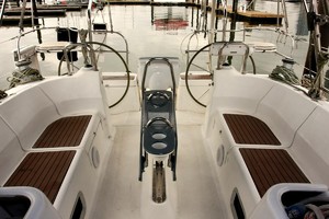 Photo 1738930 for 2008 Hunter   