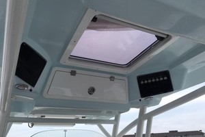 Photo 1738997 for 2019 Sea Fox 288 Commander  