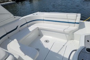 Photo 1739096 for 2005 Formula 330 Sun Sport  