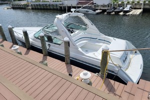 Photo 1736484 for 2005 Formula 330 Sun Sport  