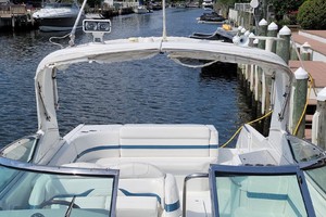 Photo 1739137 for 2005 Formula 330 Sun Sport  